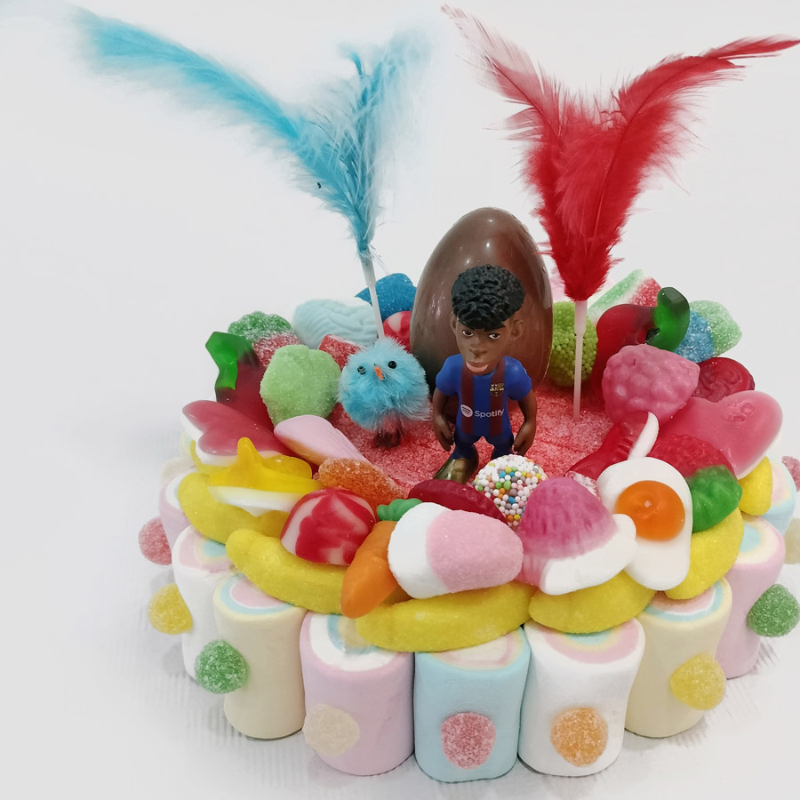 Mona pascua futbolista